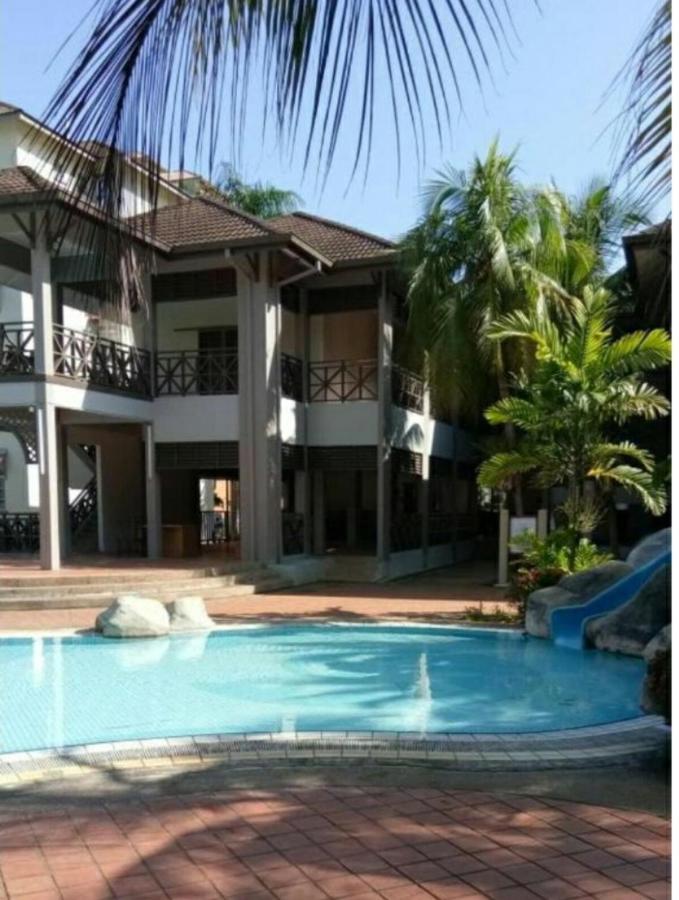 Hagia Medina Muslims Guesthouse Port Dickson Exterior foto