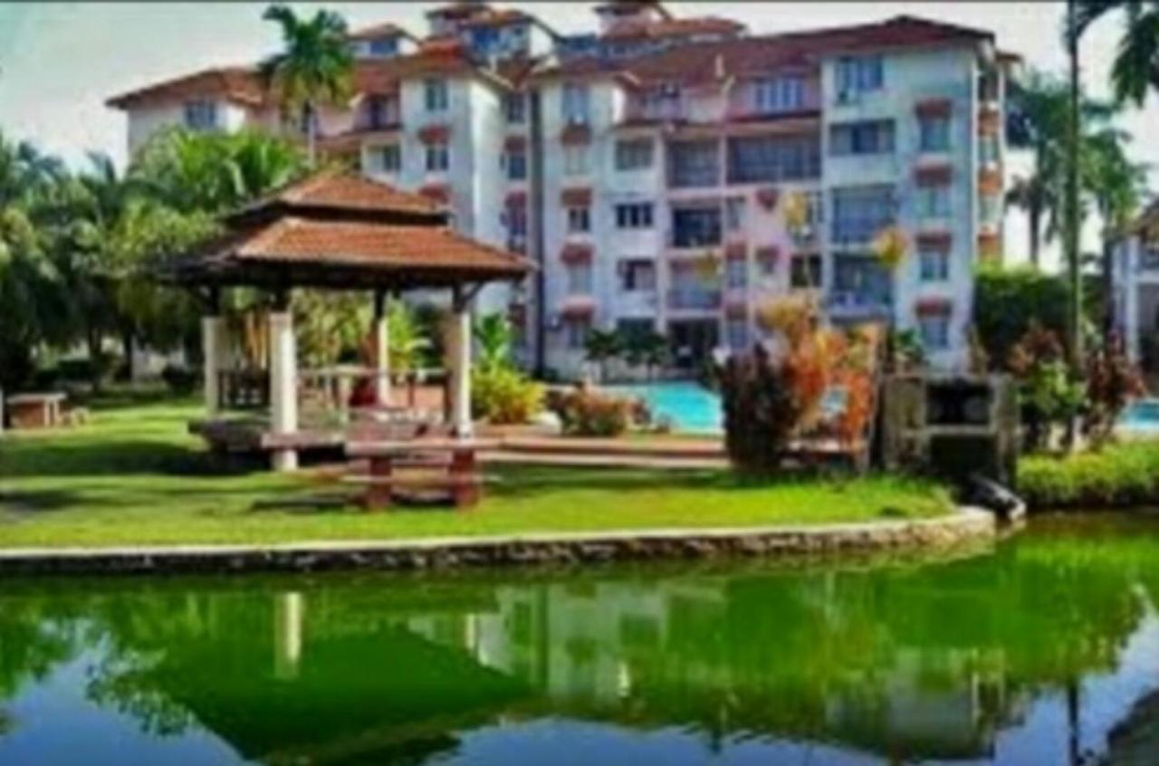 Hagia Medina Muslims Guesthouse Port Dickson Exterior foto